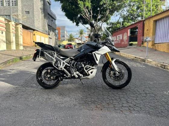 TRIUMPH TIGER 900 RALLY PRO 